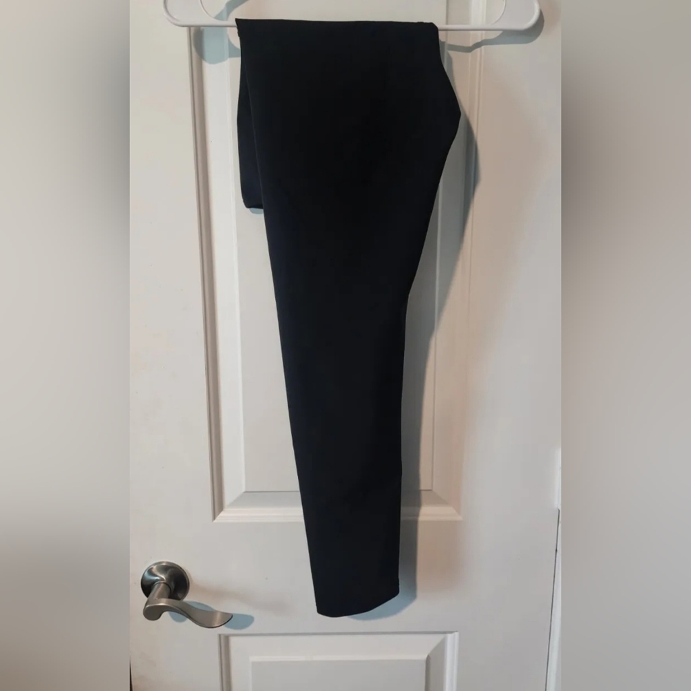 NANOHERTZ Fitness Series Women's Size M Black Compression Leggings